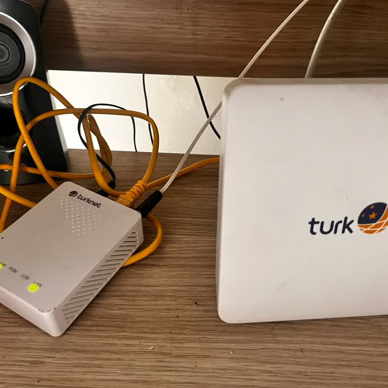 18 Gün Süren İnternetsiz Kalma Ve Yanıltıcı Randevu SMS’leri