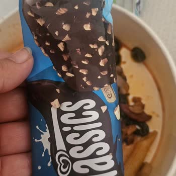 Sbarro Şubesinde Küçük Porsiyon Ve Yanlış Dondurma