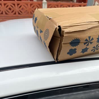 Kırık Kargo Kutusu Ve Akmış Parfüm İade Talebi