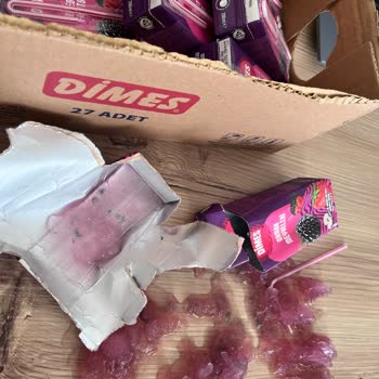 Dimes Orman Meyveli Meyve Suyunda Küflü Paket Sorunu