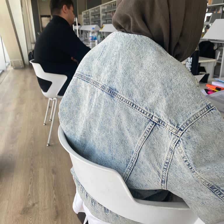 Kütüphane Kliması Aşırı Soğuk, Öğrenciler Sağlık Sorunu Yaşıyor