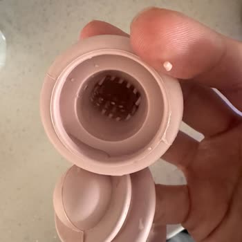 Mochi Markalı Emzikte Kırılan Silikon Parçalar Güvenlik Riski Ve İade Talebi
