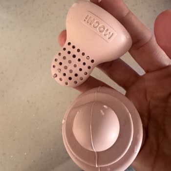Mochi Markalı Emzikte Kırılan Silikon Parçalar Güvenlik Riski Ve İade Talebi