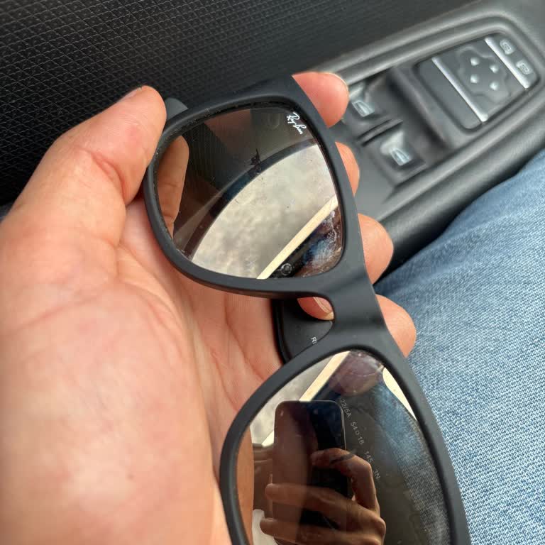Boyner'den Rayban Gözlüğün Üretim Hatası Reddi Ve İade Sorunu