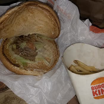 Antakya Odabaşı Şubesinde Soğuk Ve Bayat Burger King Siparişi Mahcup Edici