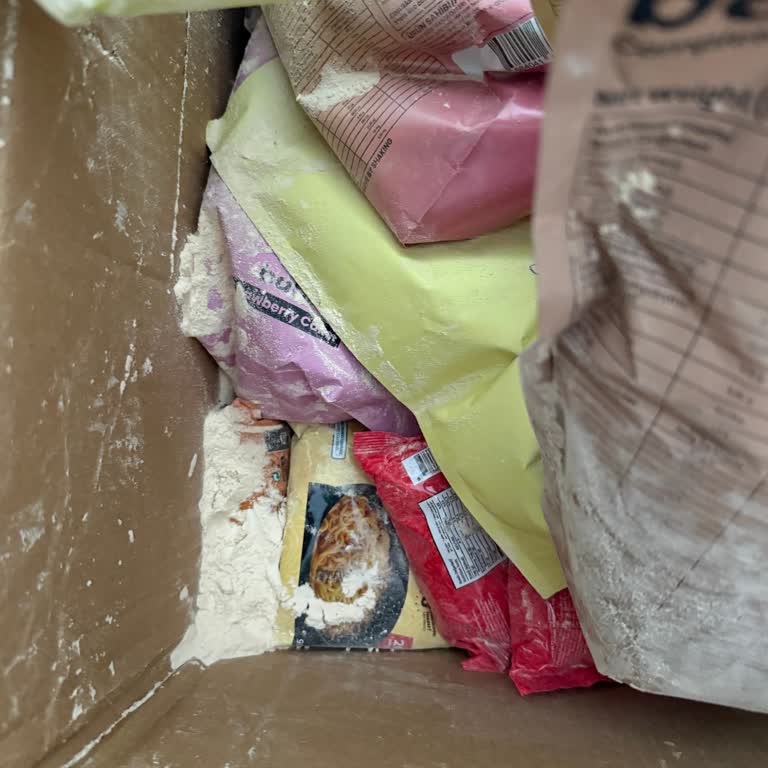 Özensiz Paketleme Nedeniyle Ürünler Patladı Ve Kullanılamaz Hale Geldi