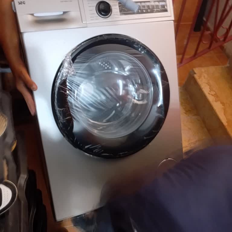 Geç Gelen Çamaşır Makinesi Kırık Ve Kullanılamaz, Hızlı Yeni Ürün Bekliyorum