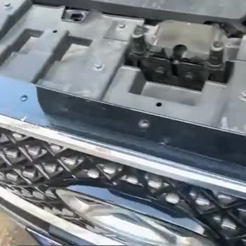 Chery Ön Farların Kaput Altından Çatlakların Olması