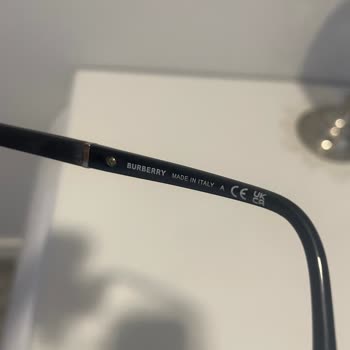 Burberry Gözlüğümde Çerçeve Açılması Ve Garanti Reddi