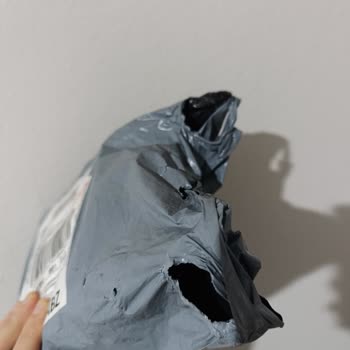 Aras Kargo’da Açılmış Ve Hasarlı Paket Teslimatı