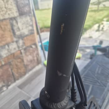 Bodo QR1200 Scooter Tamir Edilmedi, Parçalar Eksik Ve Gövde Çizildi