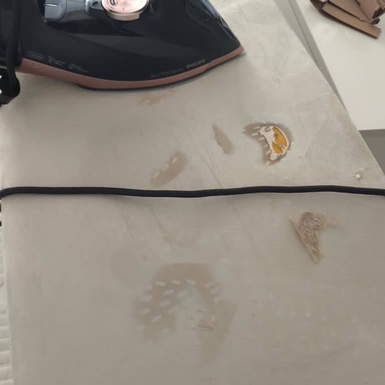 Yeni Ütünün Ütü Masasını Yakması Ve Güvenlik Endişesi