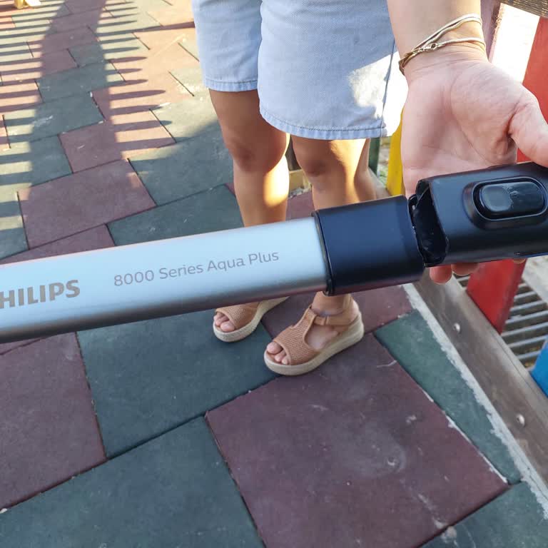 Philips 8000 Serisi Süpürge Parçasının Kırılması Ve Garanti Kapsamında Ücretsiz Değişim Talebi