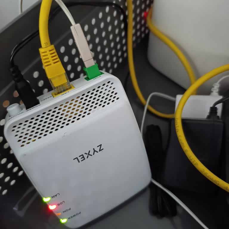 ZyXEL Modemde Kırmızı LOS Işığı Nedeniyle İnternet Kesintisi Ve Yetersiz Destek