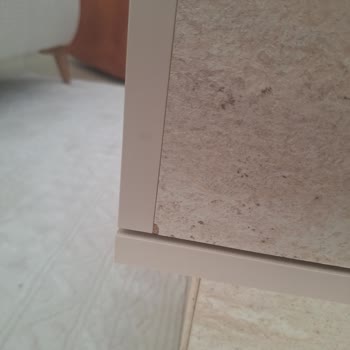 Avcılar Şubesinde Defolu Orta Sehpa Değişimi İçin Acil Talep