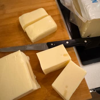 Metro Market Kağıthane'de Bozuk Mozzarella Peyniri İçin İade Talebi
