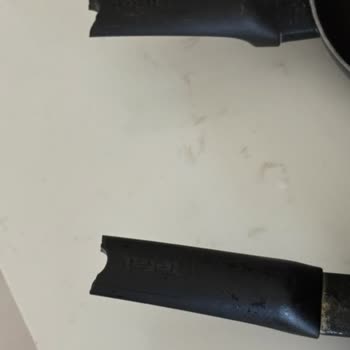 BİM'den Tefal Tava Sapları Aynı Noktadan Kırıldı: Üretim Hatası Şüphesi