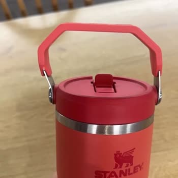 Stanley Tumbler Tabanının Hızlı Deformasyonu Ve Ücretsiz Değişim Talebi