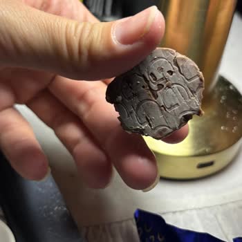 Godiva Çikolata Kutusunun Bozuk Çıkması Ve İade Talebi