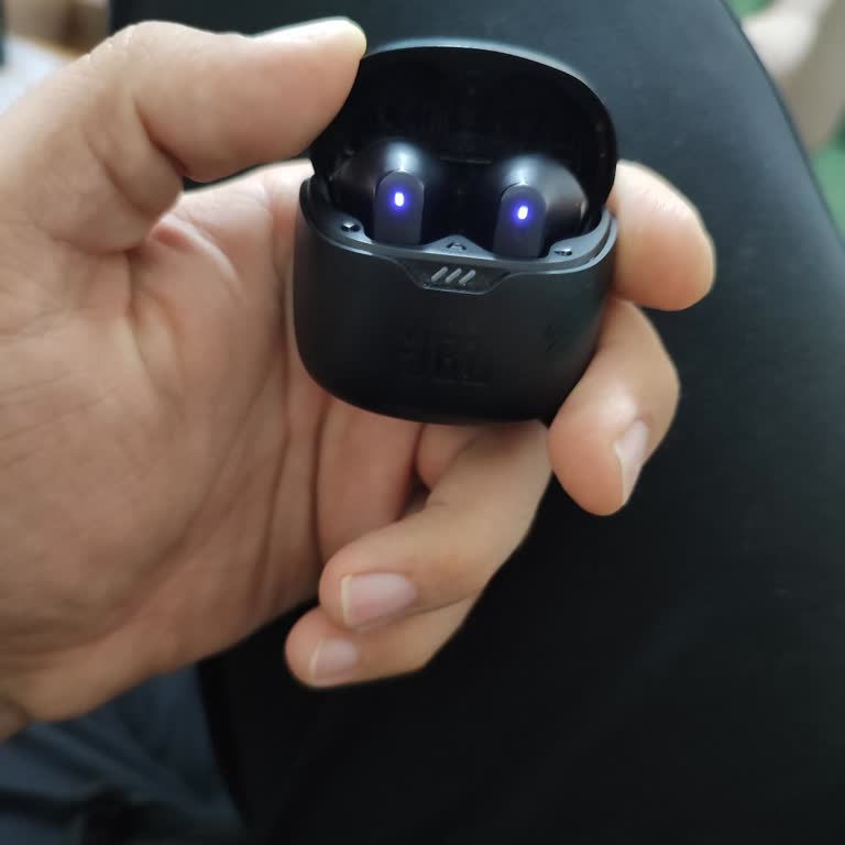 Ses Seviyesi Ve Arama Yönlendirme Sorunları Nedeniyle JBL Tune Flex NC TWS Kulaklık Kullanılamaz
