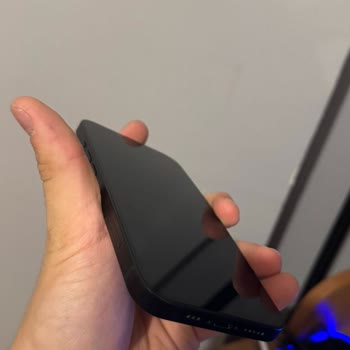 Yepy'nin Özensiz İade Kargolaması Nedeniyle Telefon Hasarı