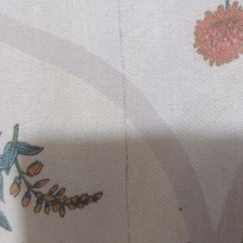 Defolu Outlet Ürün Ve Müşteriden Kargo Ücreti Talebi Etik Dışı