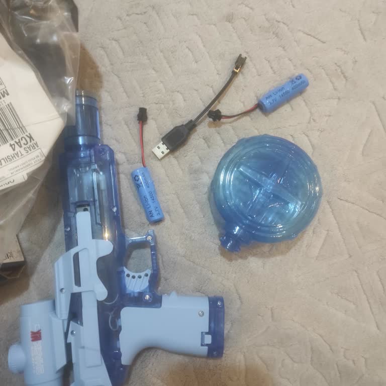 Şarj Aleti Ve Su Borusu Eksik, Elektrikli Su Tabancaları Kullanılamaz