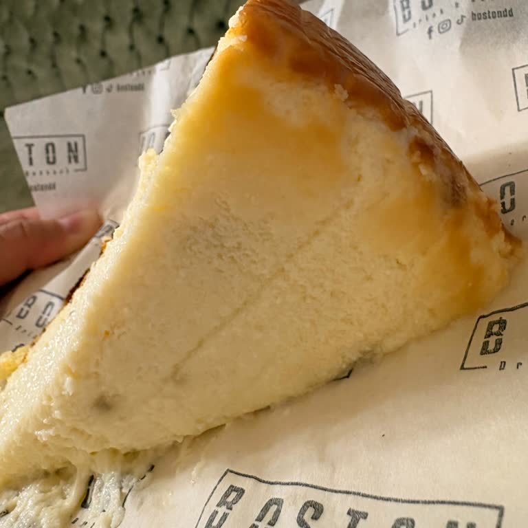 Küflü Cheesecake Ve Ulaşılamayan Yemeksepeti Müşteri Hizmetleri Şikayeti