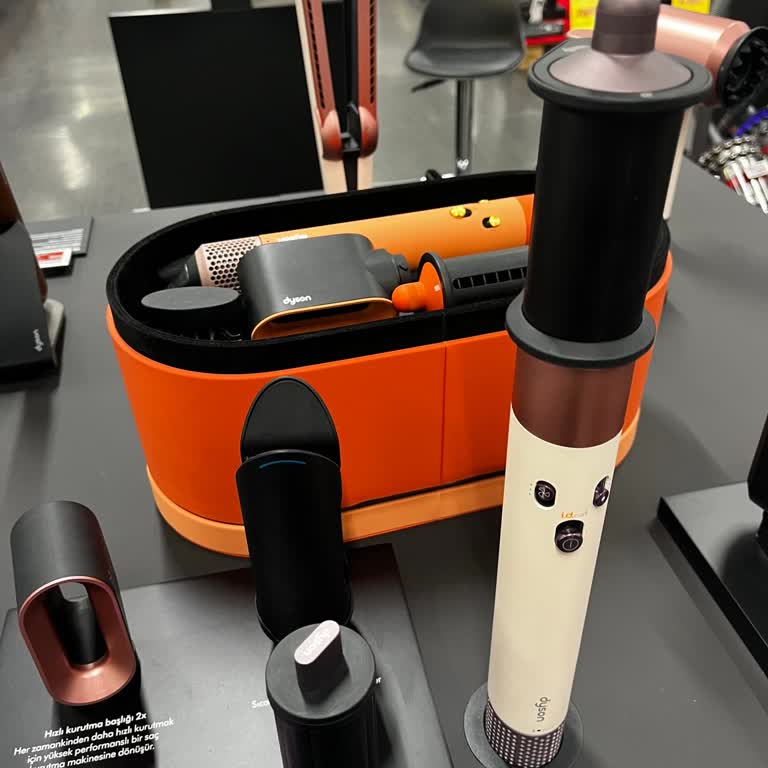 Media Markt Denizli Teras Şubesinde Çalışanların İlgisizliği Ve Saygısız Tutumu