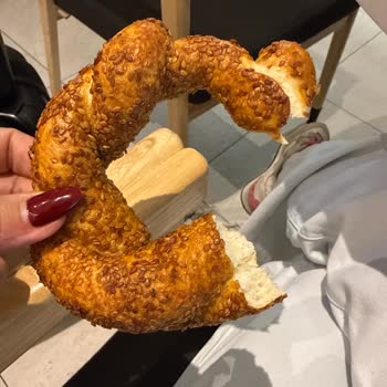 Yüksek Ücretli Prime Lounge’da Personel İhmali Ve Temizlik Eksikliği