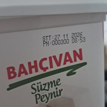 Migros Afium AVM’de Satın Alınan Bahçıvan Süzme Peynirde Küflenme Ve Sağlık Endişesi