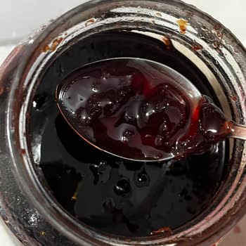 2000 Gramlık İlkgün Vişne Reçelinde Kalite Düşüklüğü Ve Çekirdek Sorunu