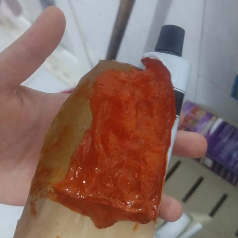 Palette Göz Alıcı Renkler Yoğun Bakır Saç Boyası Tüpü Boş Çıktı: Değişim Ve İade Talebi