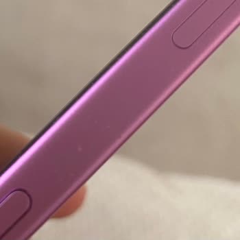 Sert Ve Çizik Yapan Telefon Kılıfı İçin İade Ve Değişim Talebi