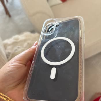 Sert Ve Çizik Yapan Telefon Kılıfı İçin İade Ve Değişim Talebi