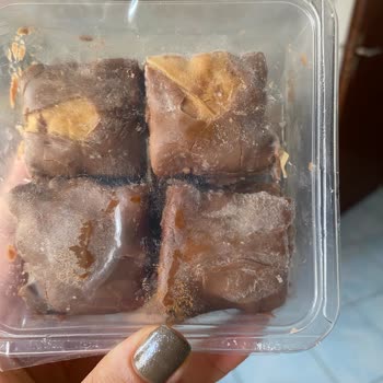 Tarih Geçmemiş Kapalı Baklava Paketi Küflü Çıktı Ve Gıda Güvenliği Endişesi