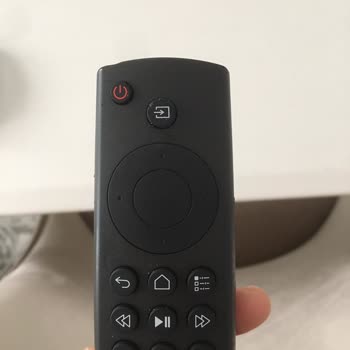 B43 A675 A Kumandasının Orta Tuşu Bazen Çalışmıyor, TV Yeniden Açınca Düzeltilebiliyor
