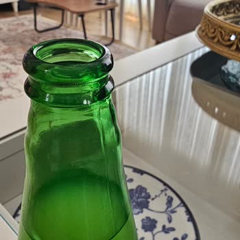 Sırma Limonlu Gazlı İçecek Şişesinin Kırık Kapağı Nedeniyle El Ve Dil Kesilmesi