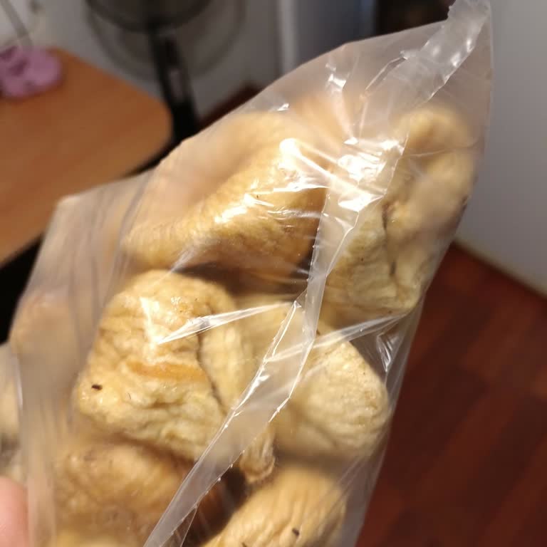 Kurutulmuş İncirde Böcek Ve Larva Tespiti, Hijyen İhlali Ve Çözüm Talebi