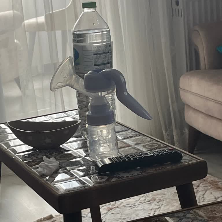 Wee Baby Manuel Göğüs Pompası Kolu İlk Kullanımda Kırıldı Ve Çekim Yapmıyor