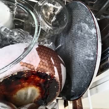 Asperox Sparx Kapsülleri Cam Bardaklarda İz Ve Lekeye Neden Oldu