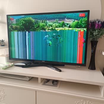 Kablo TV Sürekli Yayın Kesintileri Ve Ücretsiz Kablo Değişimi Talebi