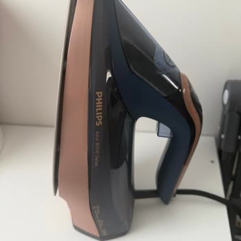 Philips Dst8050/20 Azur Buharlı Ütünün Alt Tabanı Kırıldı, Garanti Kapsamında Onarım Talebi