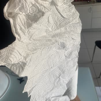 Papia Kağıt Havlu Üretim Hatası Nedeniyle Rulolar Kopuk Ve Topaklı