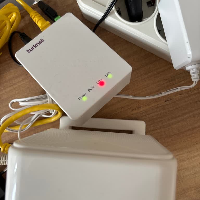 27 Saat Kesintili İnternet Ve Canlı Destek Erişilememesi