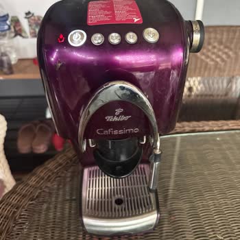 Cafissimo Kahve Makinesinde Kırmızı Işık Yanıyor Ve Çalışmıyor