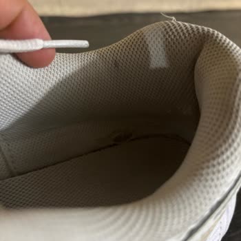 İç Astarı Yırtılan Nike Ayakkabısının İade Ve Değişim Talebi Reddedildi