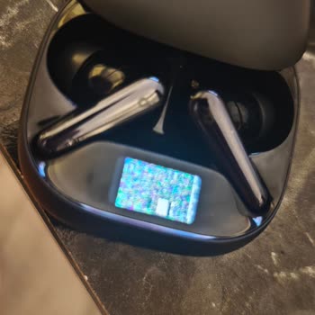 Anker Soundcore Liberty 4 Pro Şarj İstasyonu Bozuk, Sağ Kulaklık Dağılınca Yetkili Destek Yok