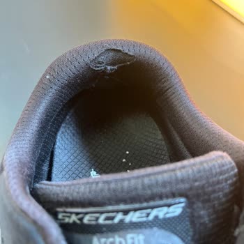 Skechers Ayakkabılarda Erken Aşınma Ve Yırtılma, Garanti Reddi Ve Müşteri Mağduriyeti