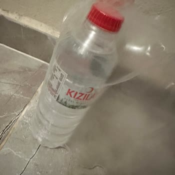 Kızılay Pet Şişe Sularında Kötü Koku, Sağlık Riski Ve İade Talebi